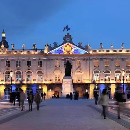 Apartament Gare Centre Parking