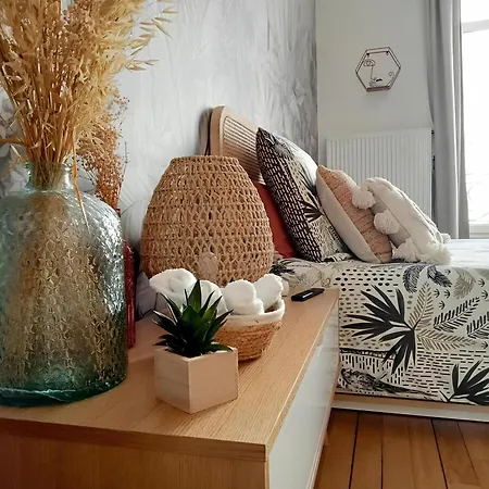 Gare Centre Parking Apartament *