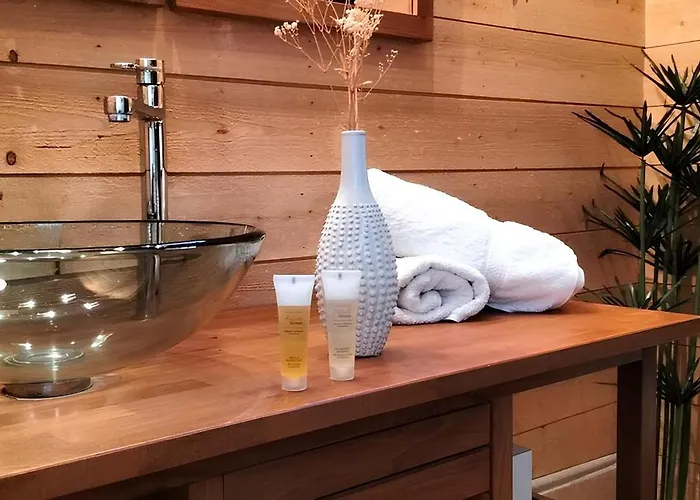 Gare Centre Parking アパート *